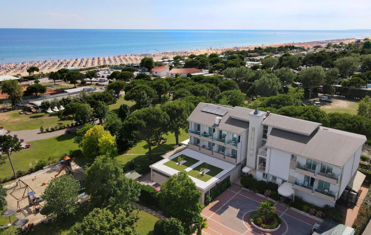 Hotel Hiki 3 Superior Bibione Kültér fotó