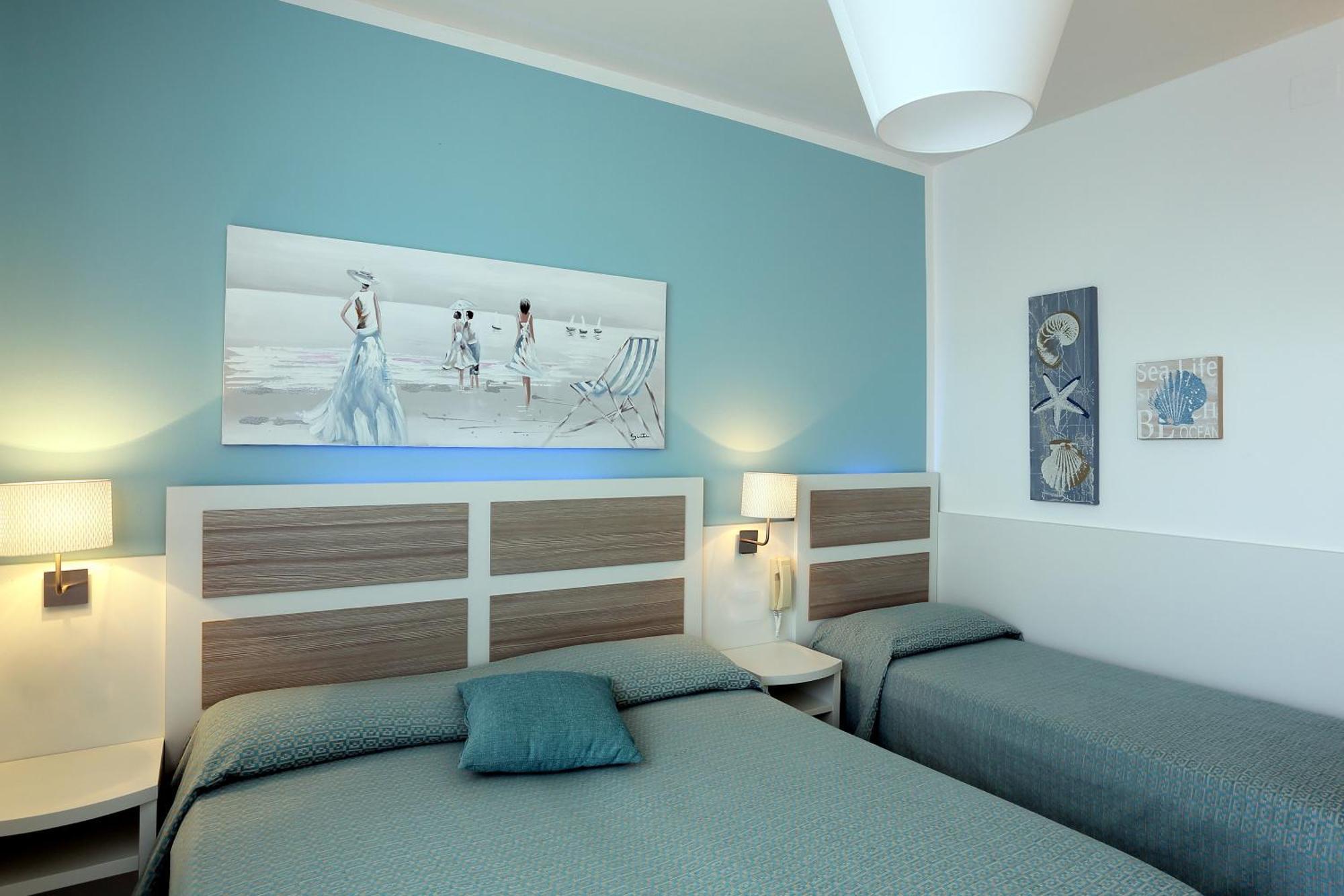 Hotel Hiki 3 Superior Bibione Kültér fotó