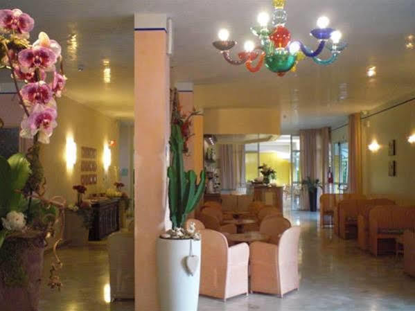 Hotel Hiki 3 Superior Bibione Kültér fotó